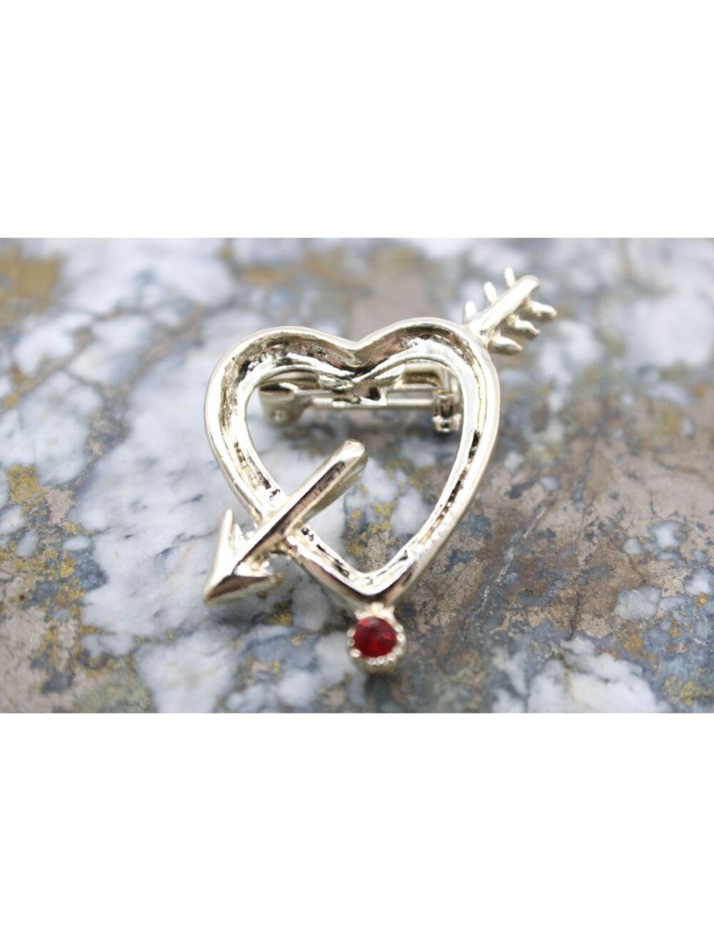 Heart Brooch Pin Arrow Red Gemstone Rhinestone Accent Silver Tone Hat Lapel Vtg